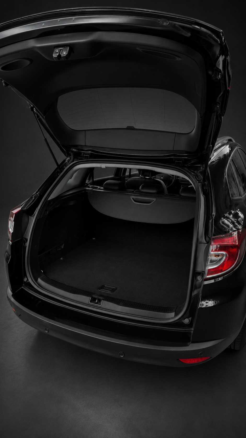 renault-megane-sport-tourer-2011-diesel-1461cc