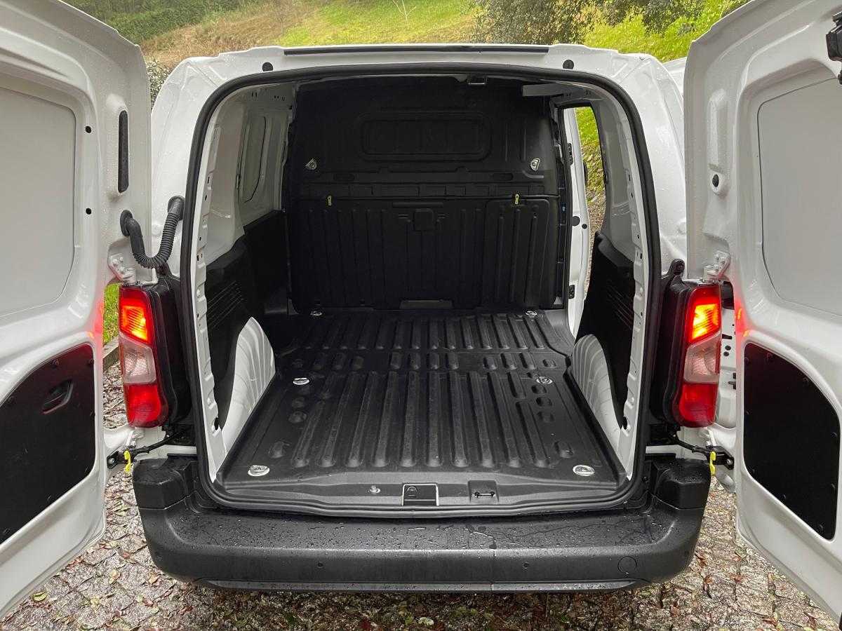 citroen-berlingo-2023-diesel-1499cc