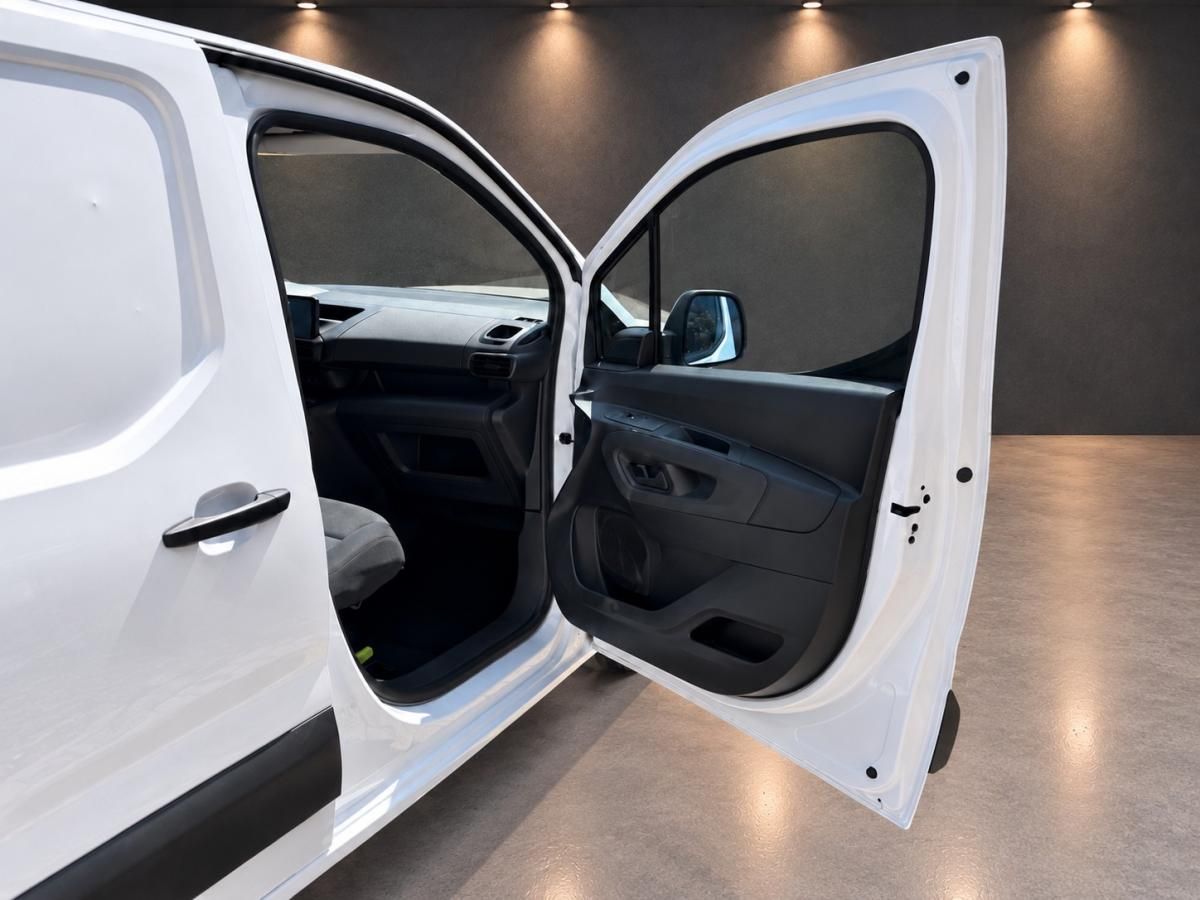 opel-combo-2023-diesel-1499cc