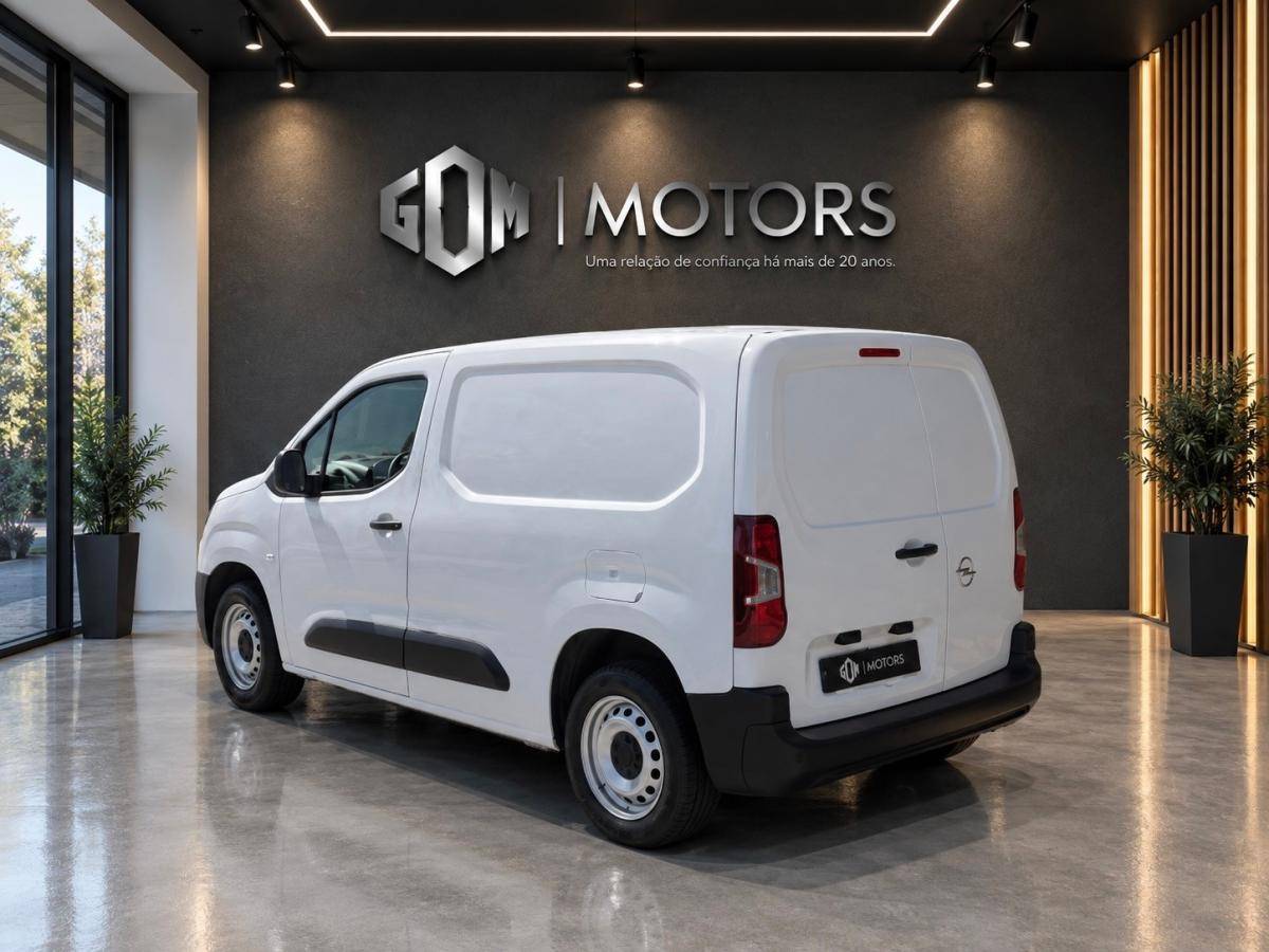 opel-combo-2023-diesel-1499cc