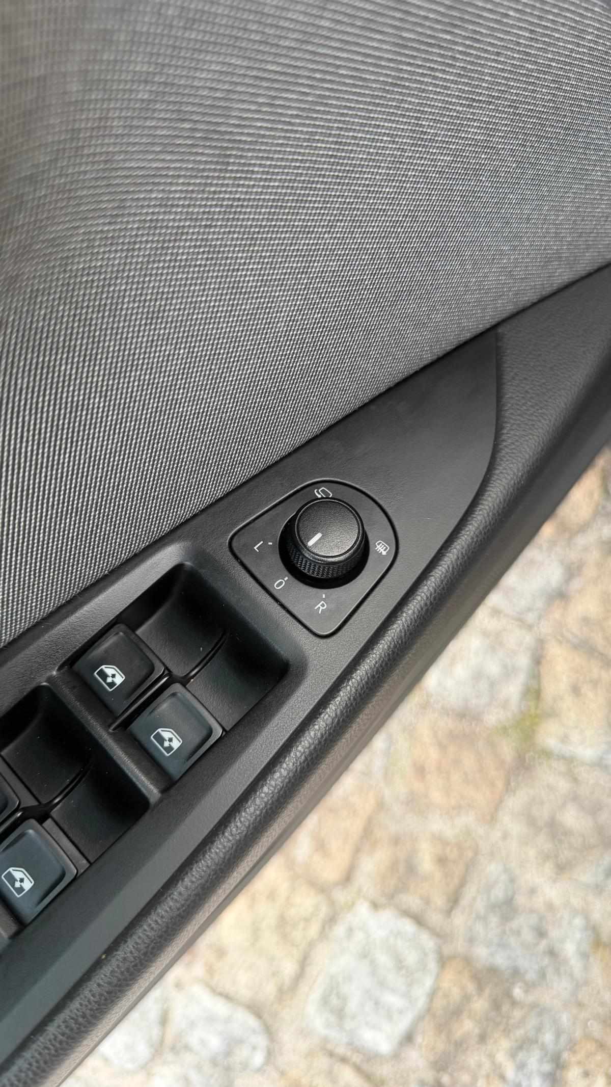 seat-leon-2017-diesel-1598cc