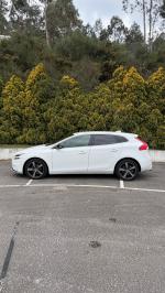 volvo-v40-2018-diesel-1969cc