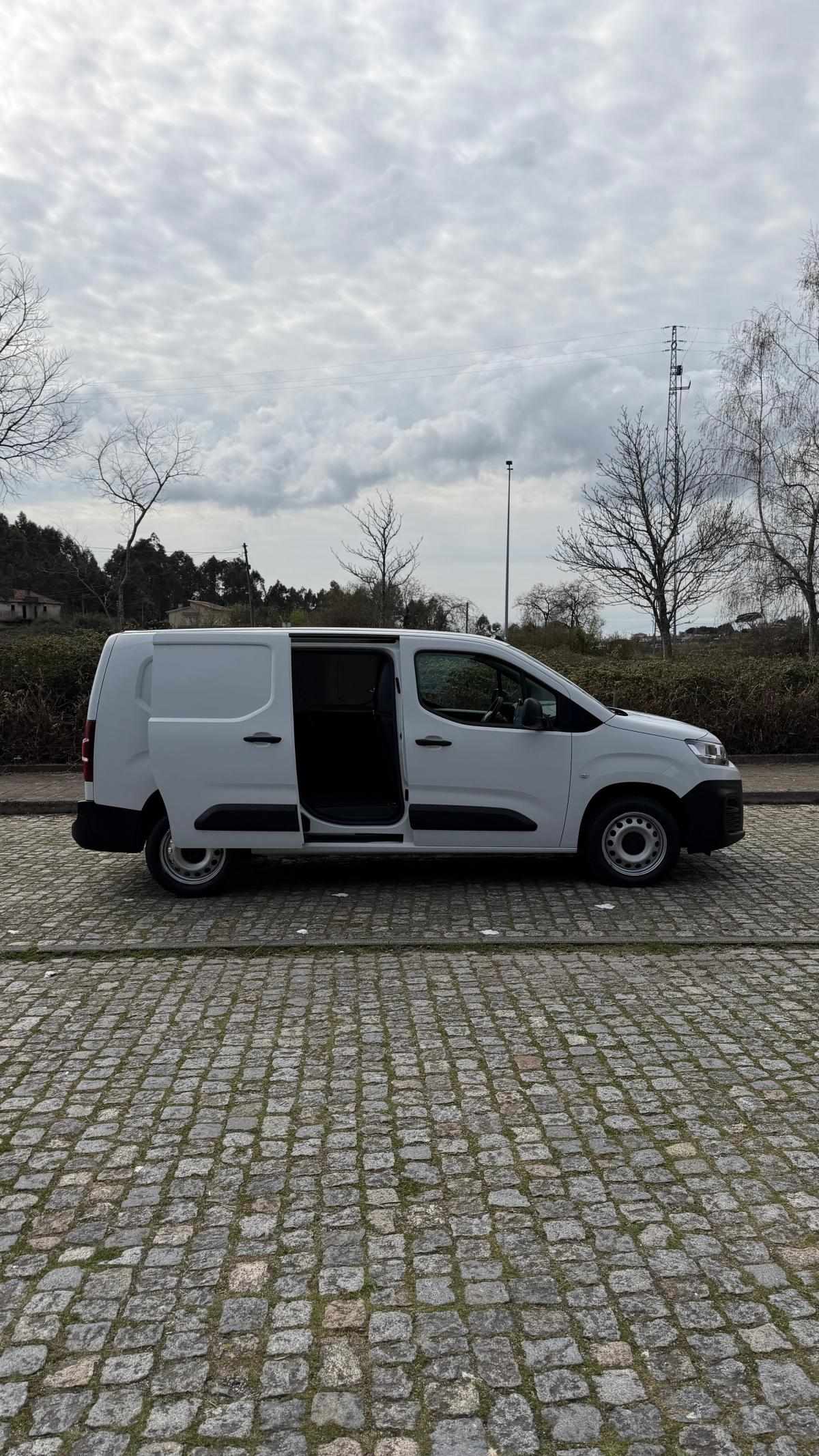 citroen-berlingo-2023-diesel-1499cc