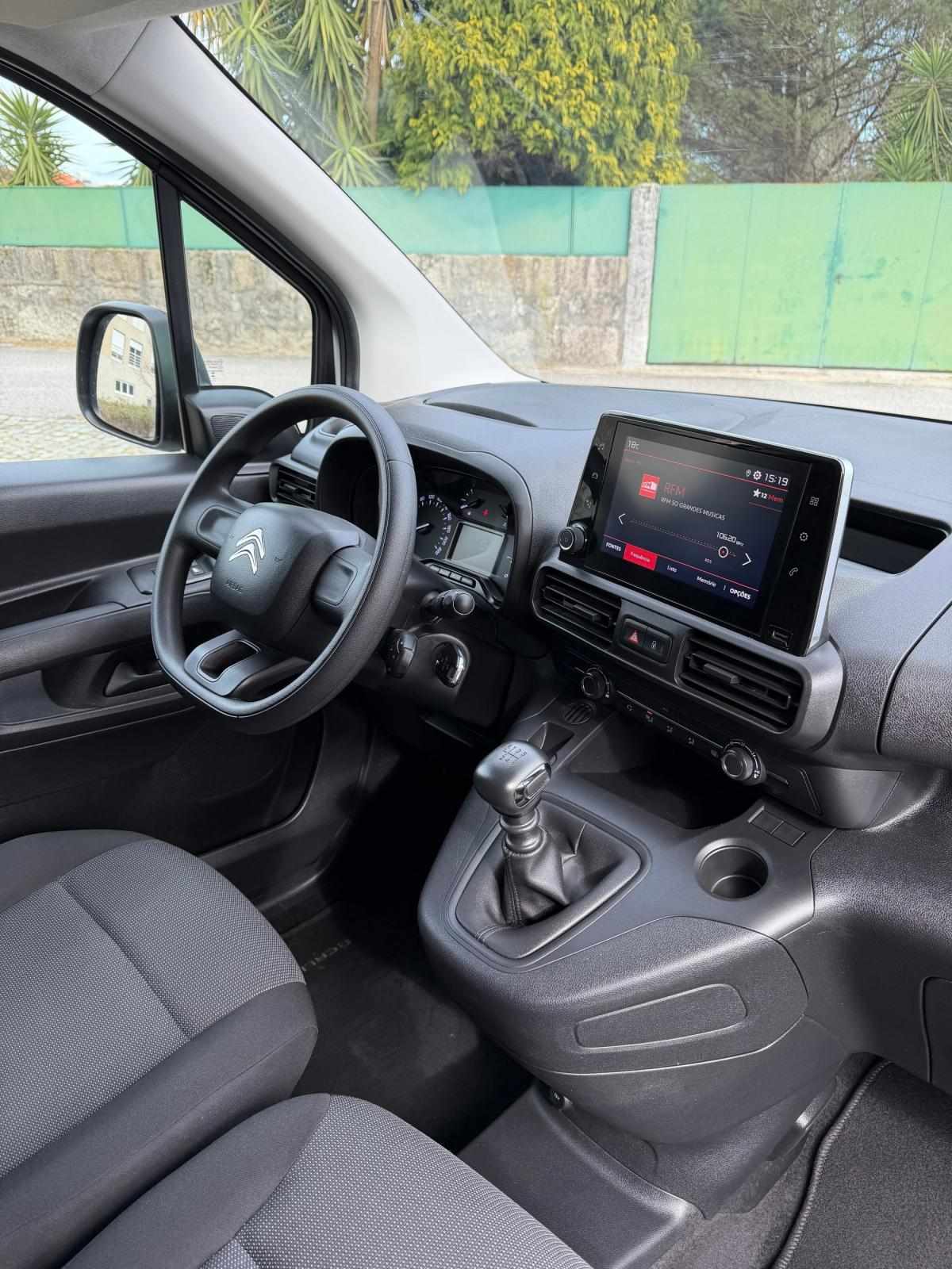citroen-berlingo-2023-diesel-1499cc