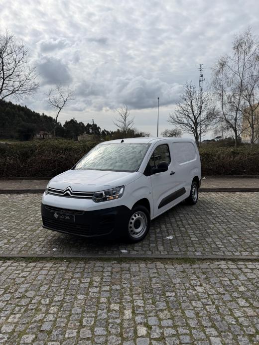 citroen-berlingo-2023-diesel-1499cc