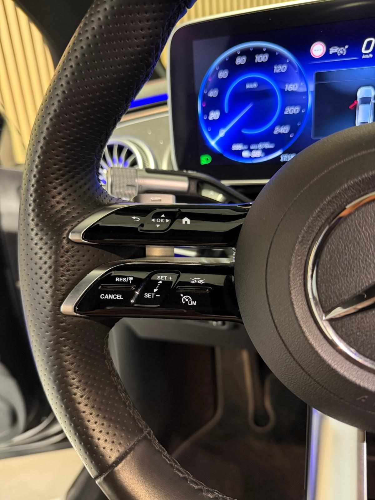 mercedes-benz-eqs-2023-eletrico-500cc