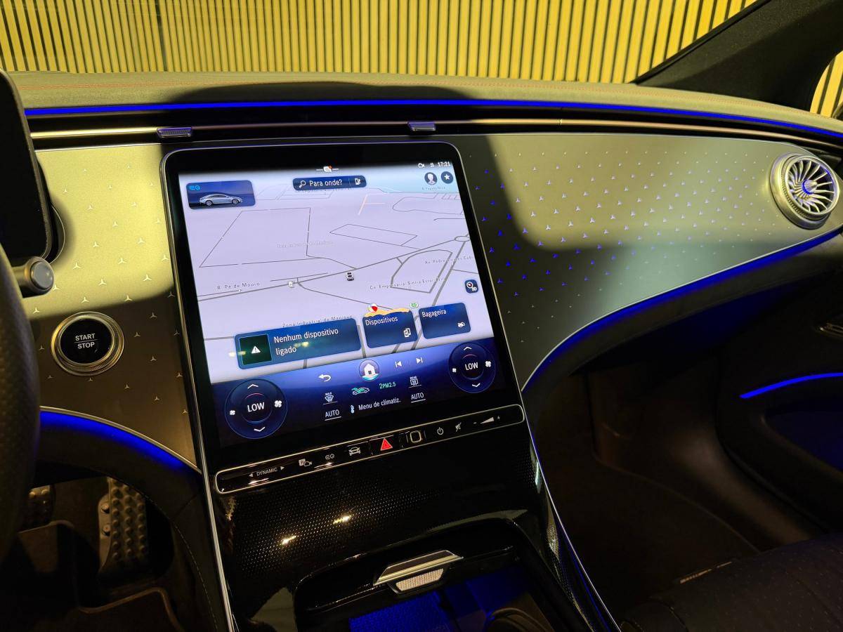 mercedes-benz-eqs-2023-eletrico-500cc