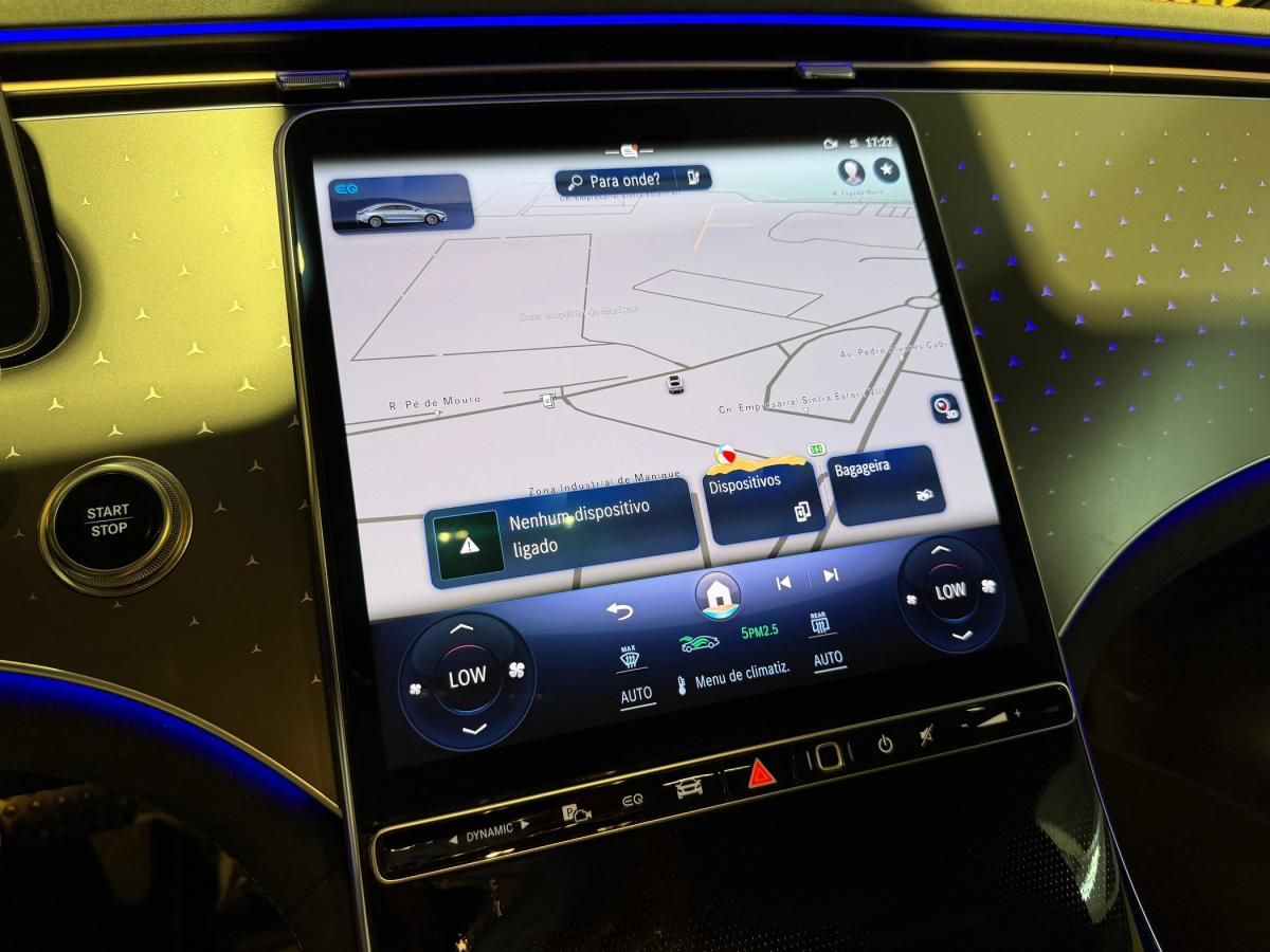 mercedes-benz-eqs-2023-eletrico-500cc