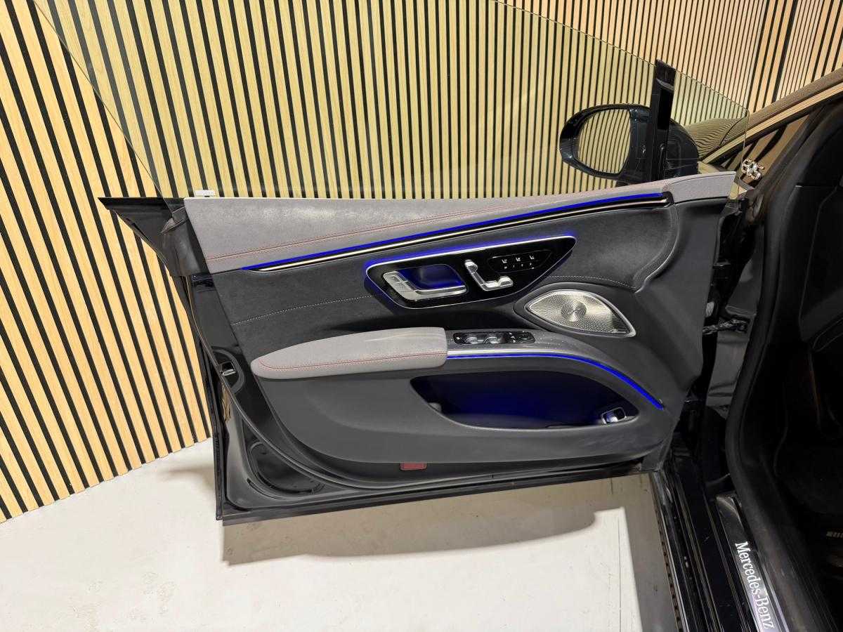 mercedes-benz-eqs-2023-eletrico-500cc