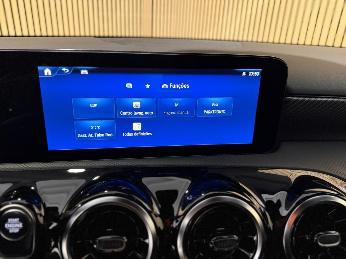 mercedes-benz-classe-a-2023-hibrido-a-gasolina-1332cc
