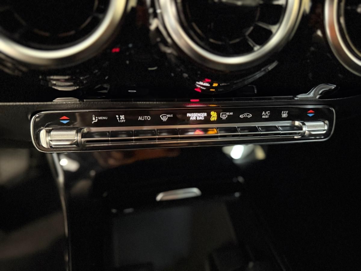 mercedes-benz-classe-a-2023-hibrido-a-gasolina-1332cc