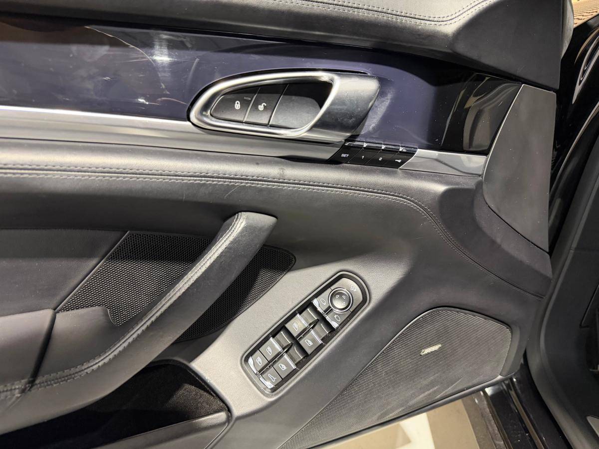 porsche-panamera-2016-hibrido-a-gasolina-2995cc