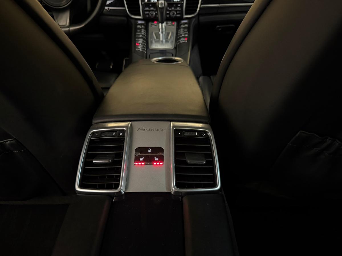 porsche-panamera-2016-hibrido-a-gasolina-2995cc