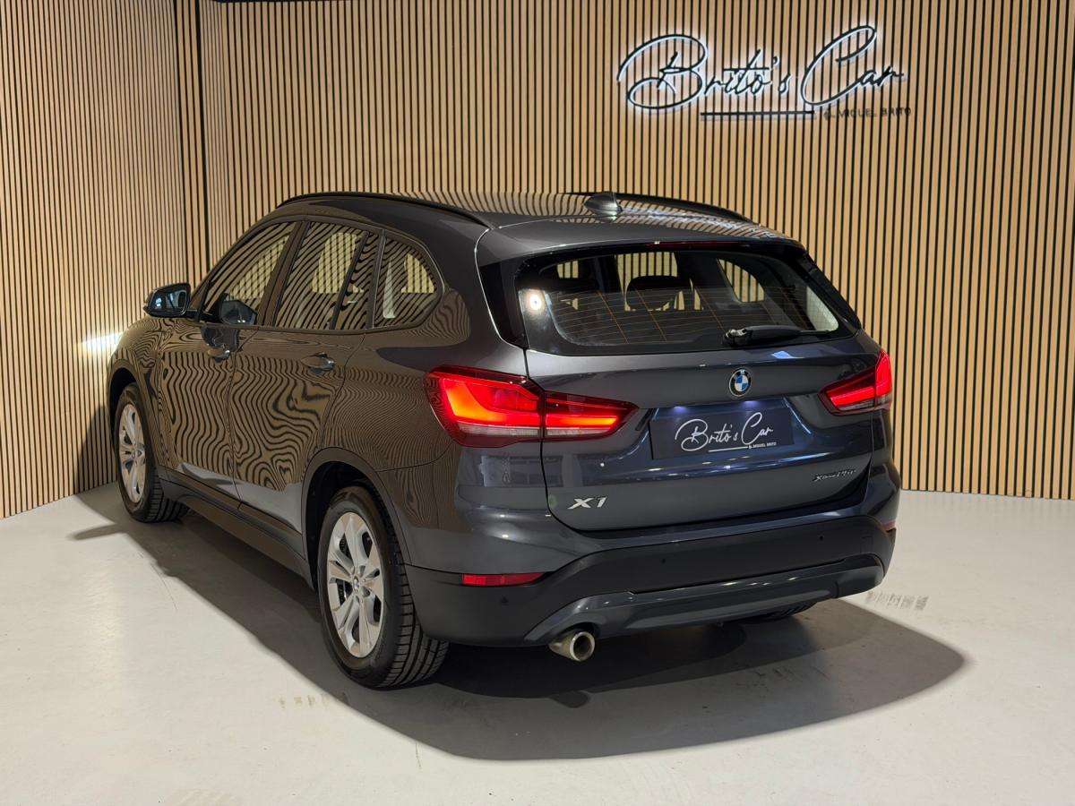 bmw-x1-2021-hibrido-a-gasolina-1499cc