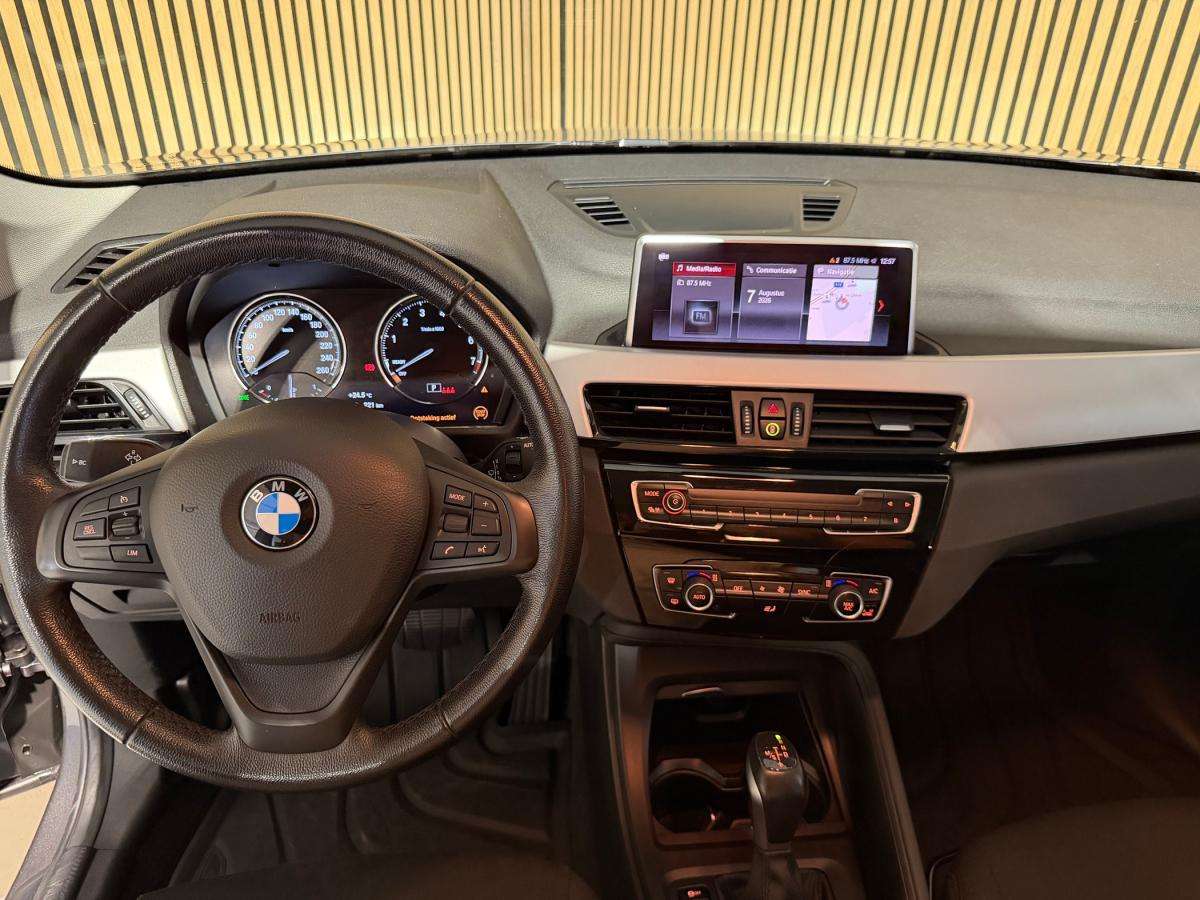 bmw-x1-2021-hibrido-a-gasolina-1499cc