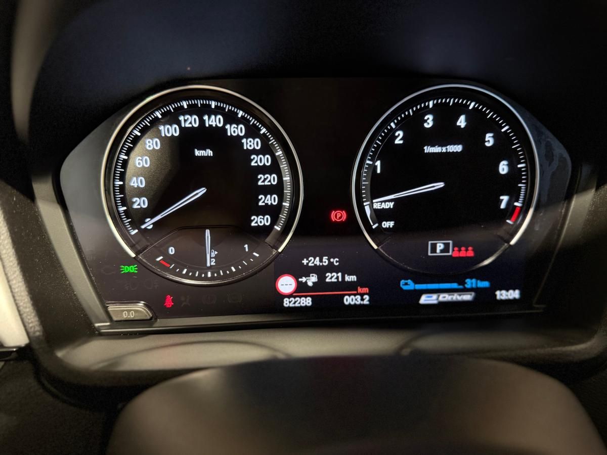 bmw-x1-2021-hibrido-a-gasolina-1499cc