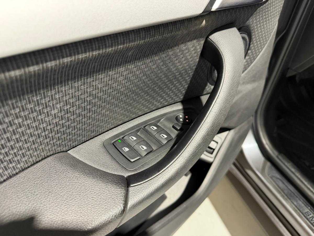 bmw-x1-2021-hibrido-a-gasolina-1499cc
