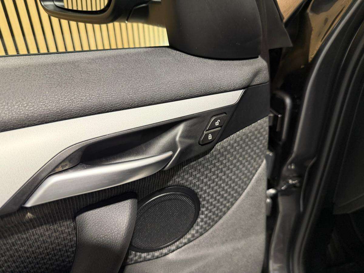 bmw-x1-2021-hibrido-a-gasolina-1499cc