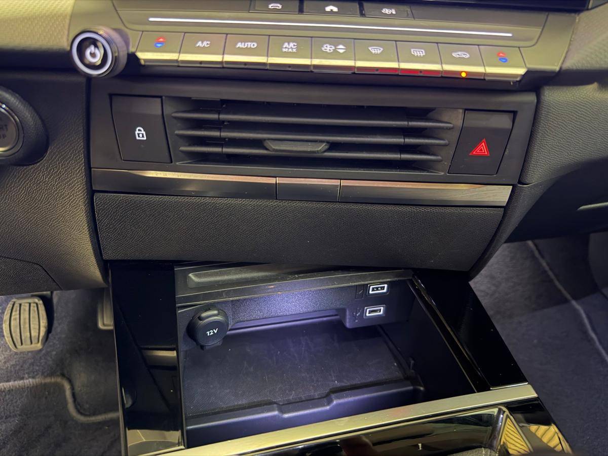 opel-astra-2023-diesel-1499cc