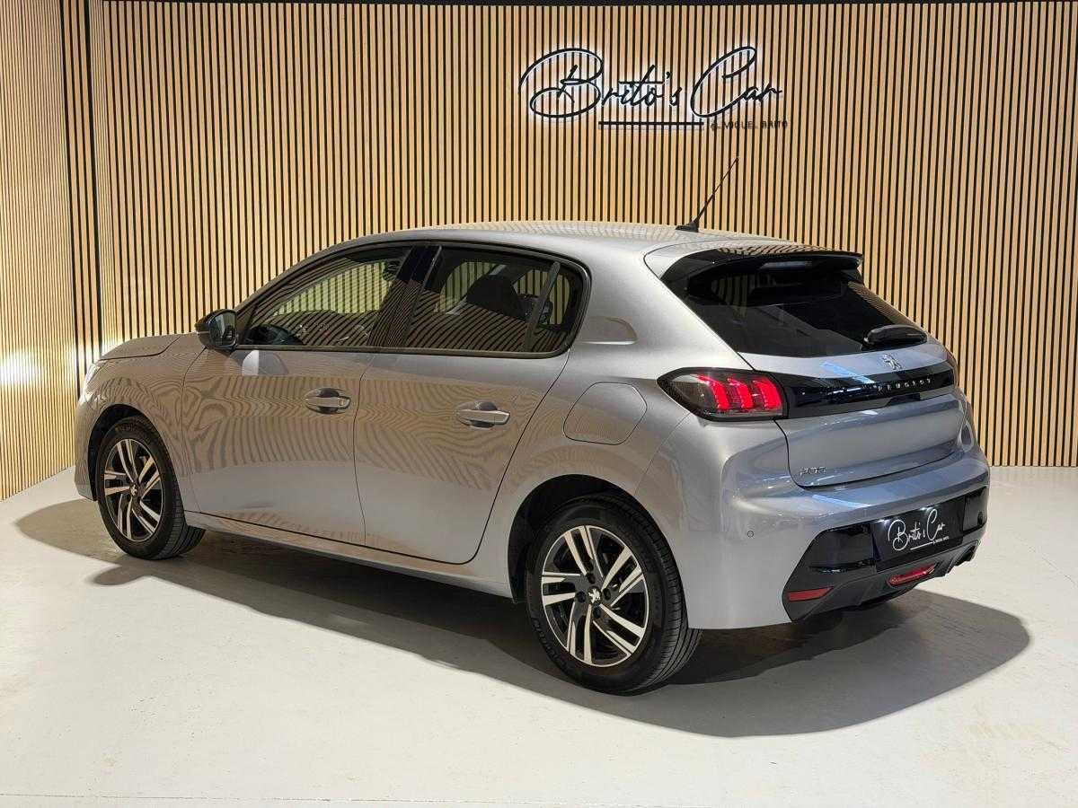 peugeot-208-2022-diesel-1499cc