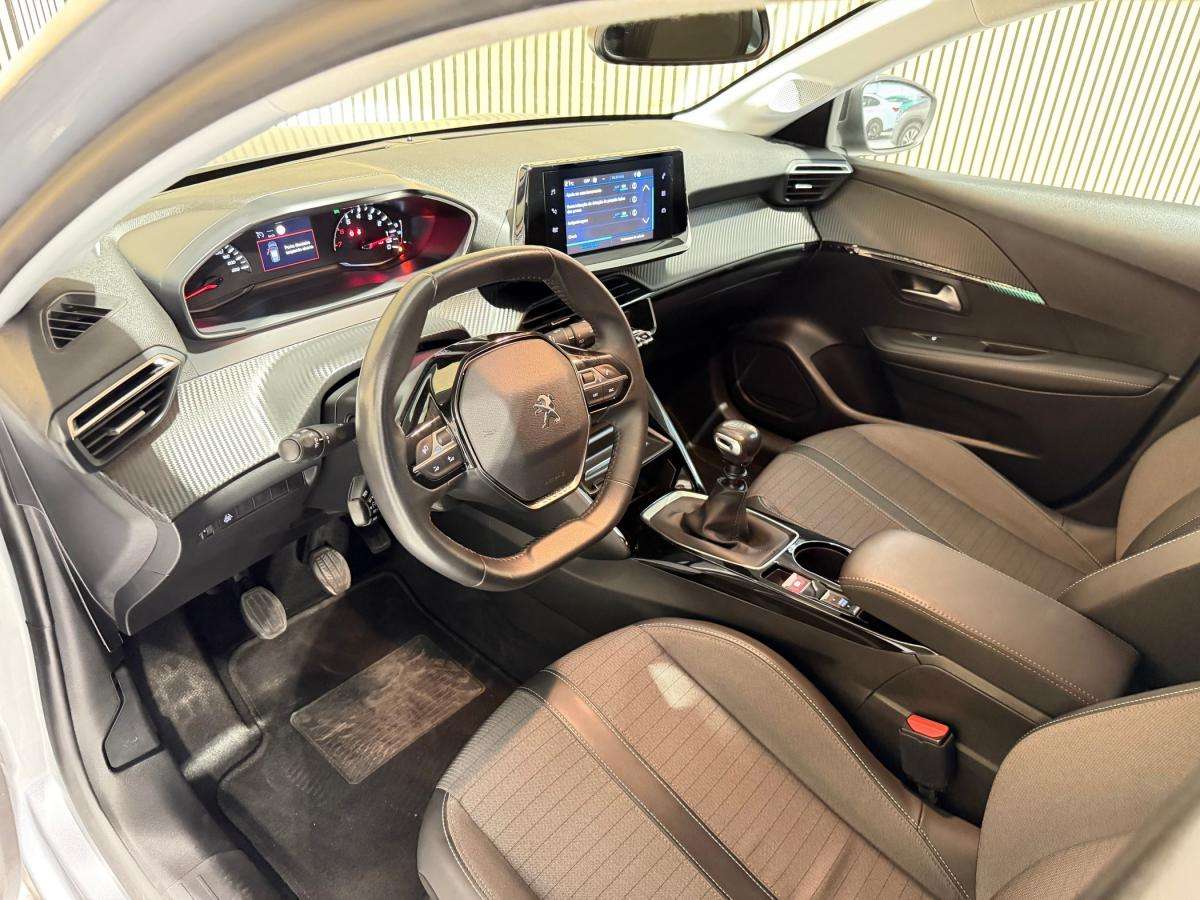 peugeot-208-2022-diesel-1499cc