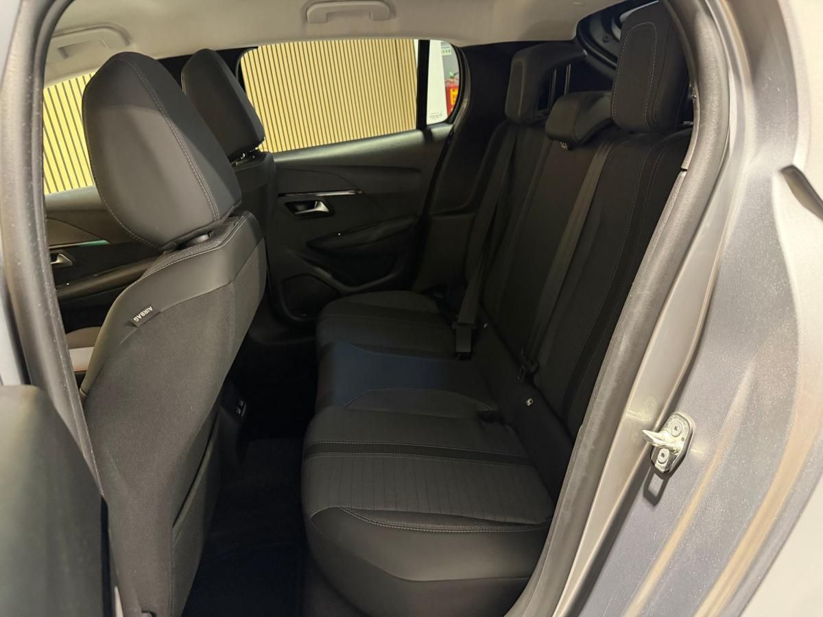 peugeot-208-2022-diesel-1499cc