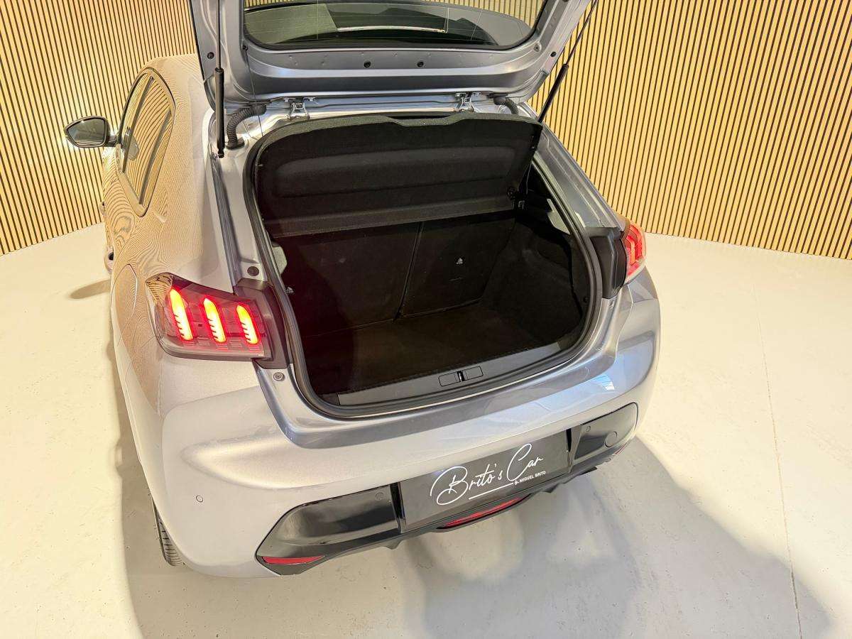 peugeot-208-2022-diesel-1499cc