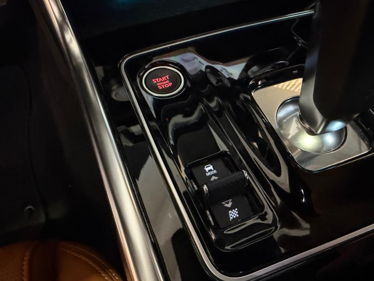 jaguar-xe-2023-gasolina-1997cc