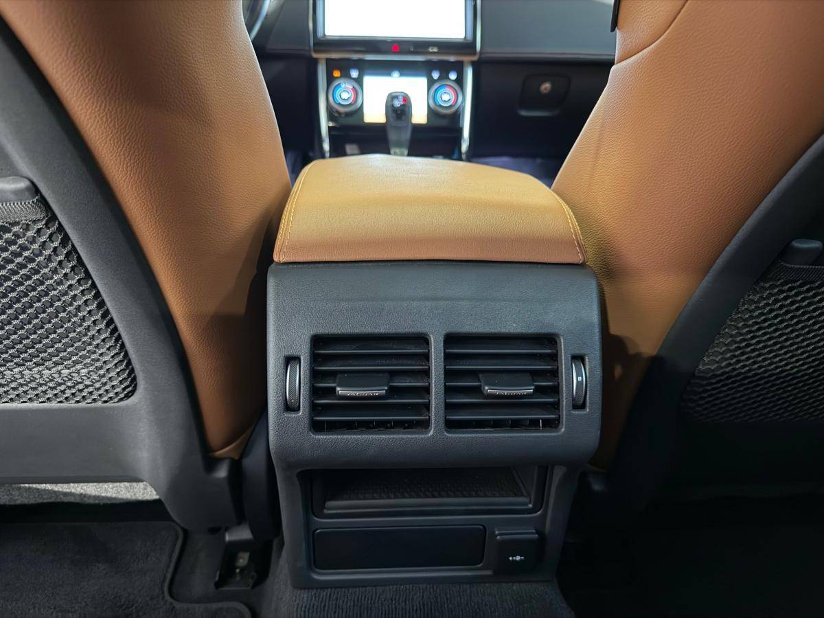 jaguar-xe-2023-gasolina-1997cc