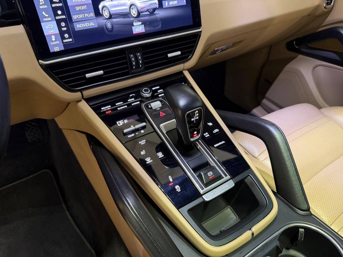 porsche-cayenne-2019-hibrido-a-gasolina-2995cc