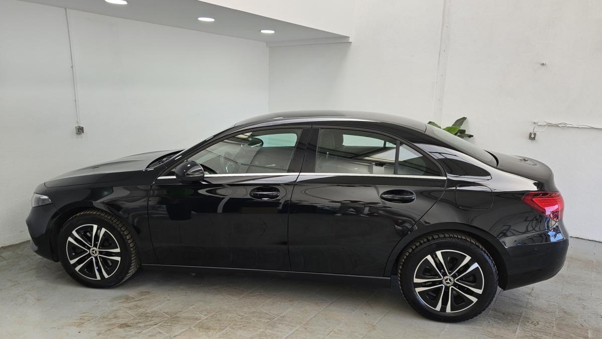 mercedes-benz-classe-a-2023-hibrido-a-gasolina-1332cc