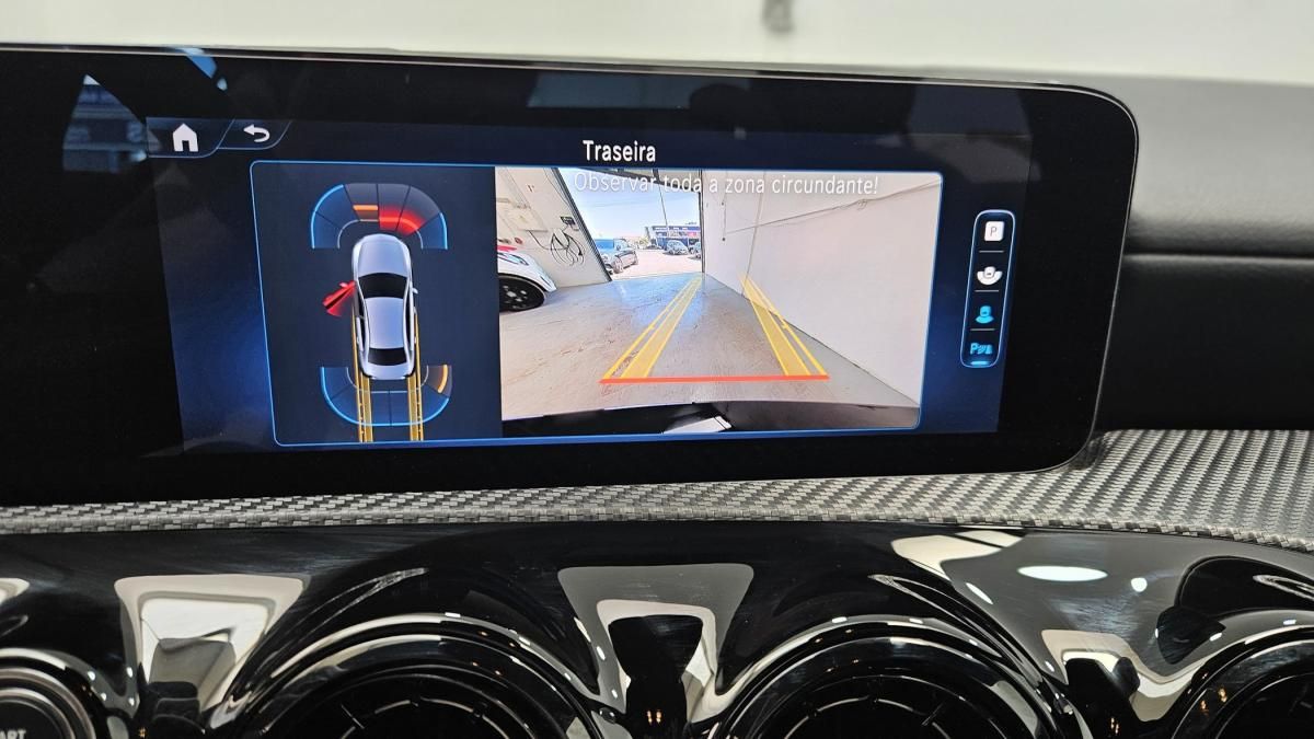 mercedes-benz-classe-a-2023-hibrido-a-gasolina-1332cc