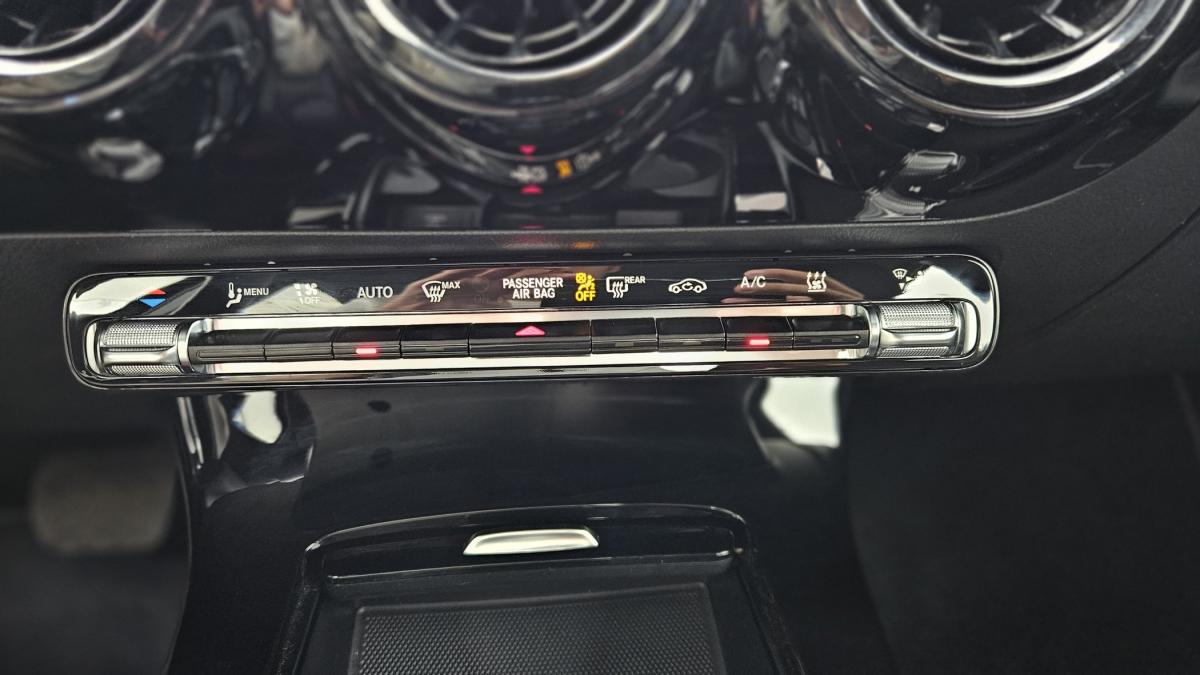 mercedes-benz-classe-a-2023-hibrido-a-gasolina-1332cc