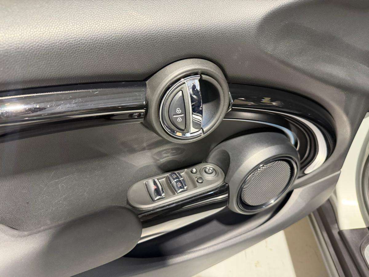 mini-cabrio-2022-gasolina-1499cc