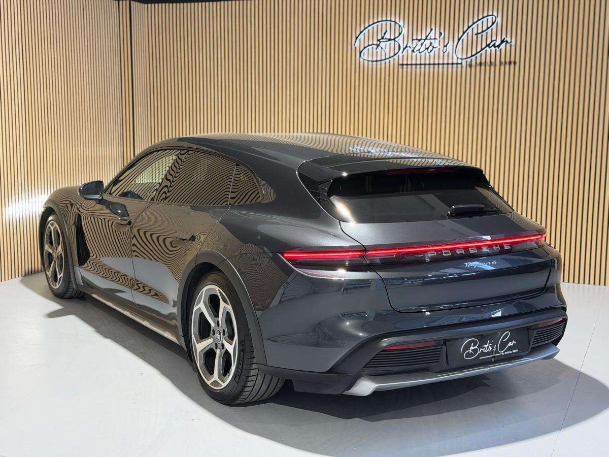 porsche-taycan-2023-eletrico-500cc