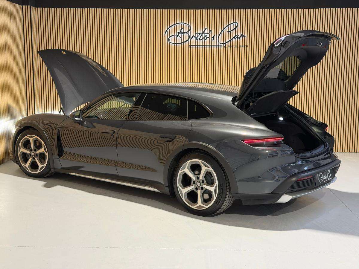 porsche-taycan-2023-eletrico-500cc