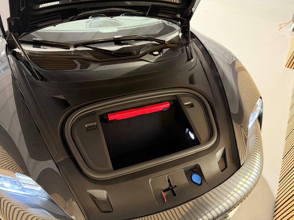 porsche-taycan-2023-eletrico-500cc