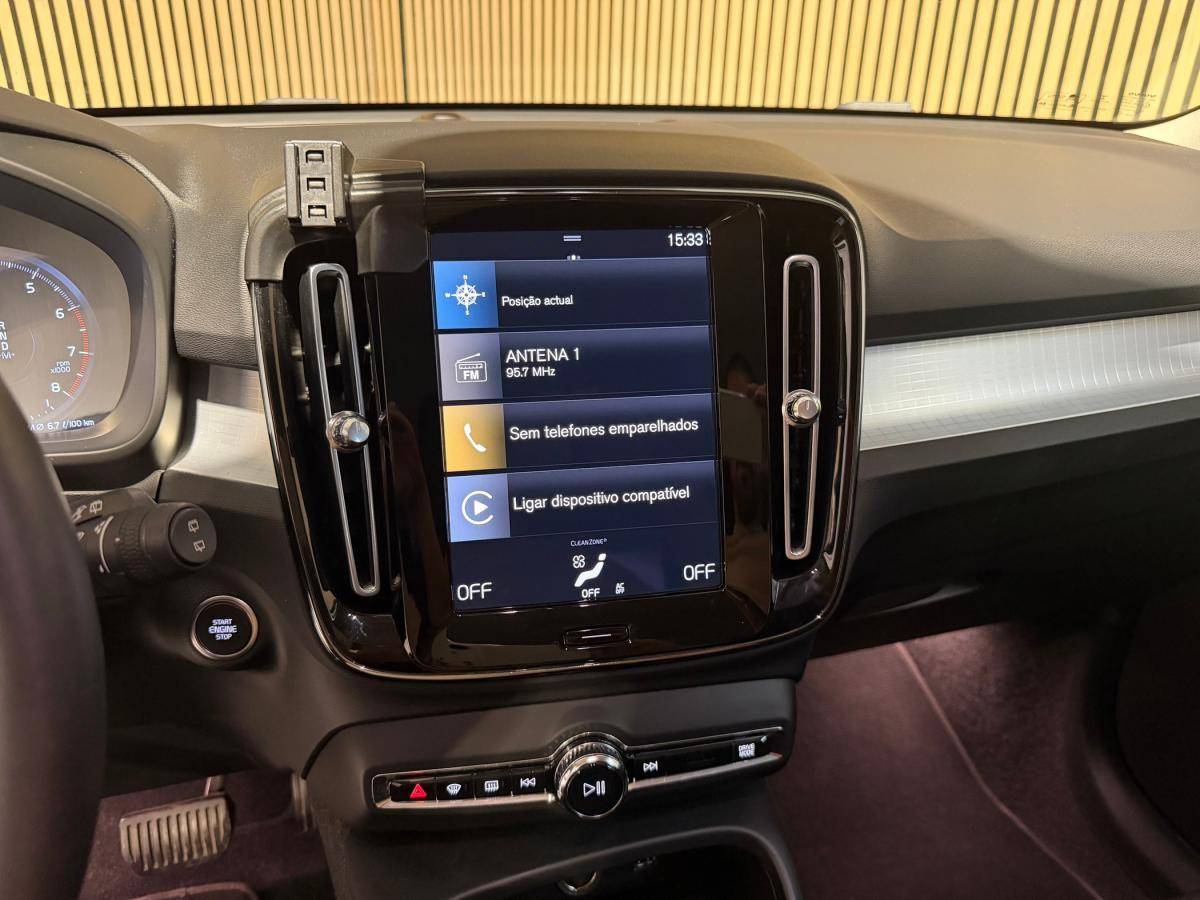 volvo-xc40-2022-gasolina-1477cc
