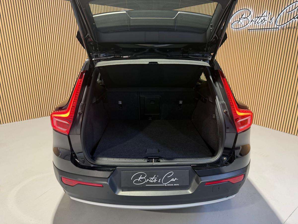 volvo-xc40-2022-gasolina-1477cc