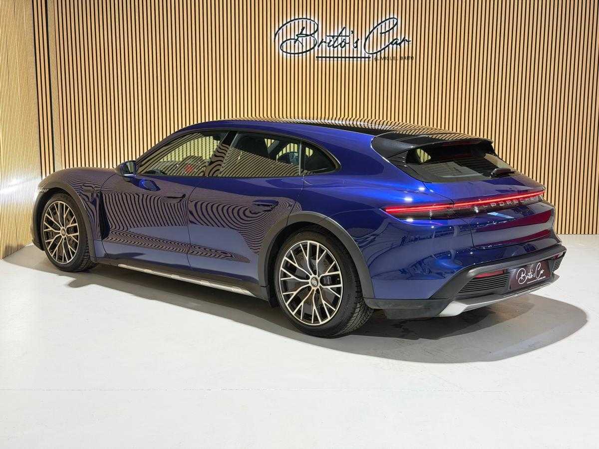 porsche-taycan-2024-eletrico-500cc