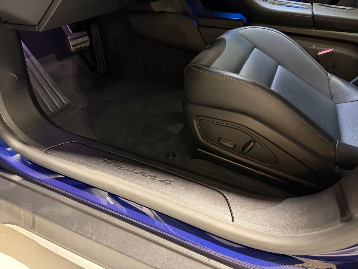 porsche-taycan-2024-eletrico-500cc
