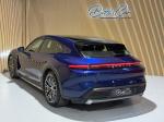 porsche-taycan-2024-eletrico-500cc