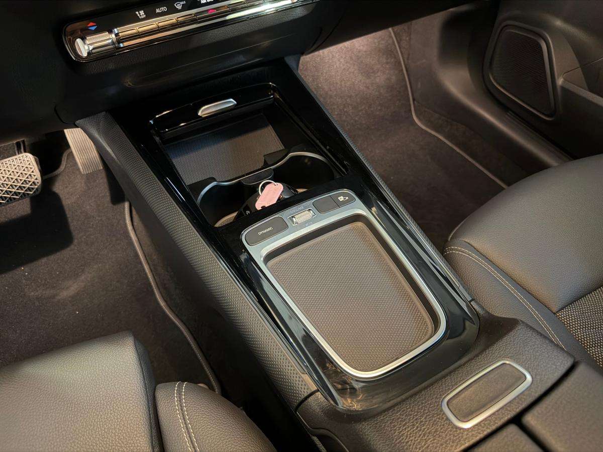 mercedes-benz-gla-2023-gasolina-1332cc
