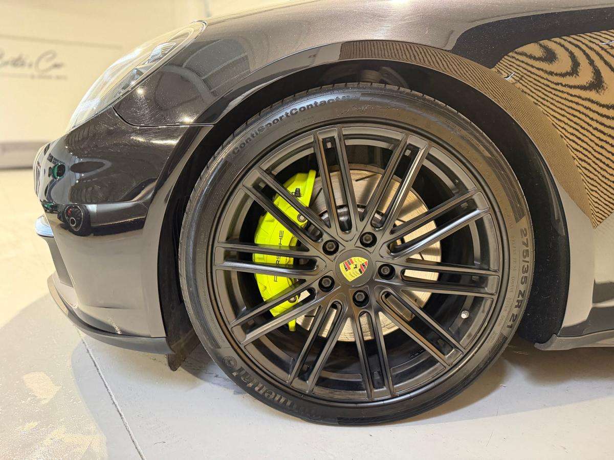 porsche-panamera-sport-turismo-2019-hibrido-a-gasolina-2894cc