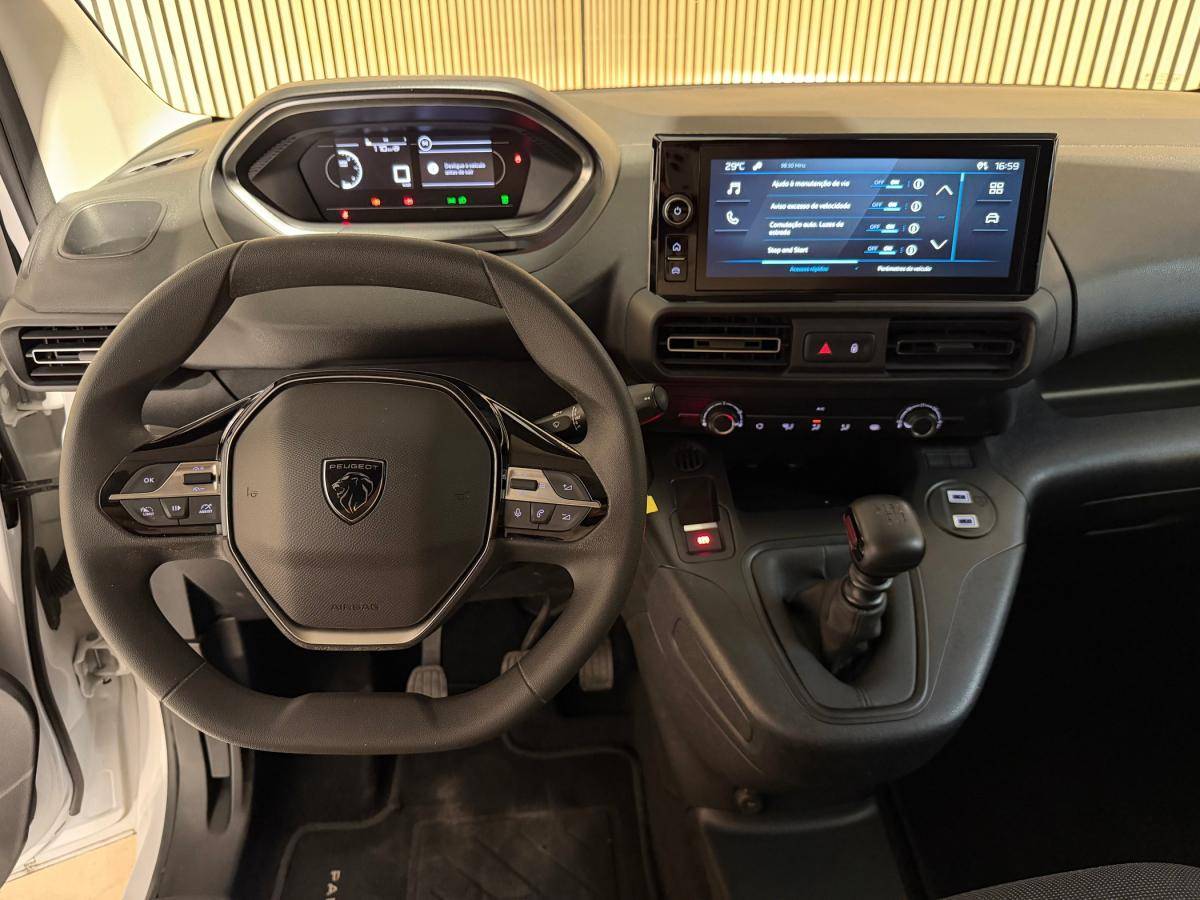 peugeot-partner-2024-diesel-1499cc