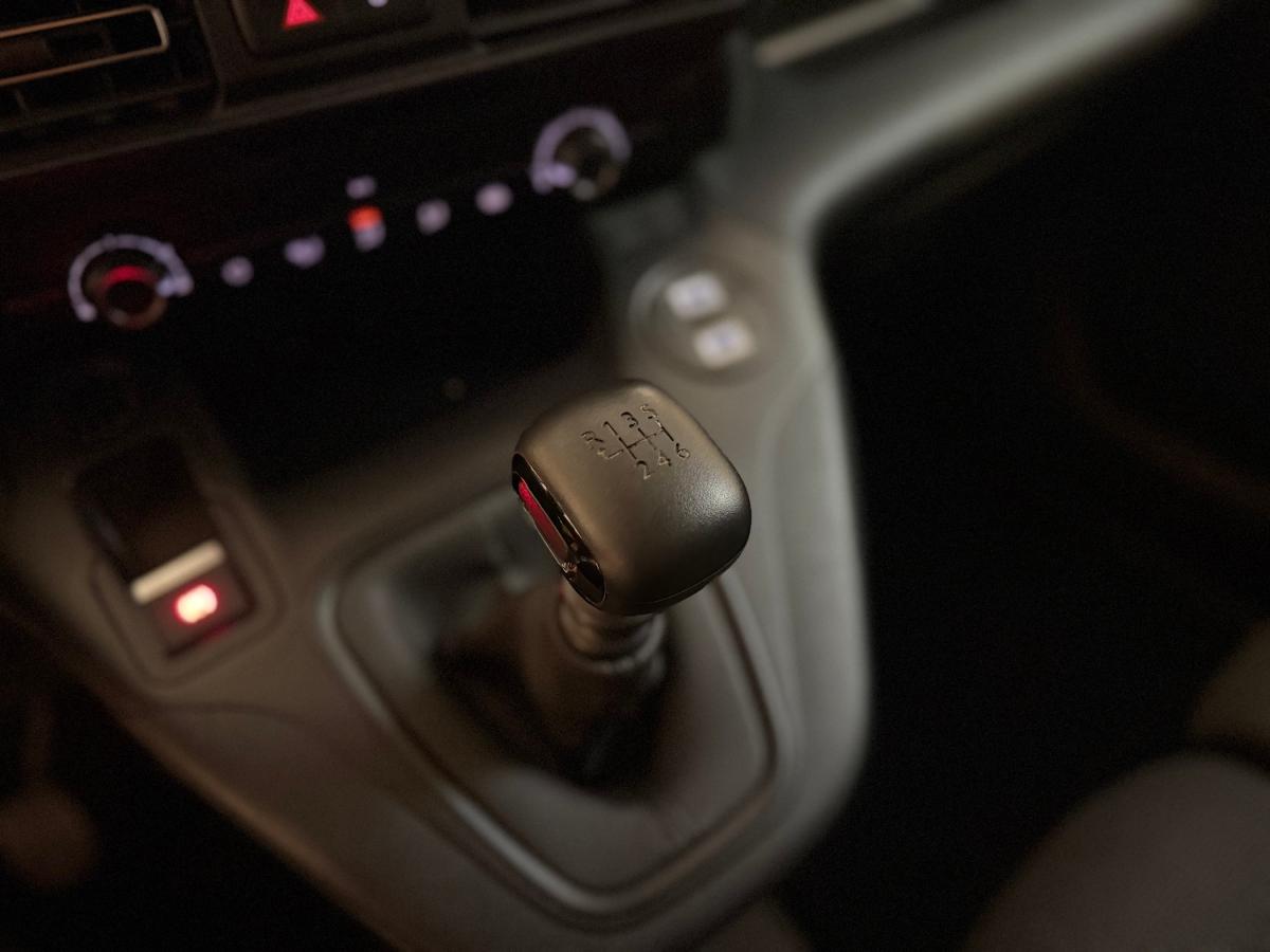 peugeot-partner-2024-diesel-1499cc
