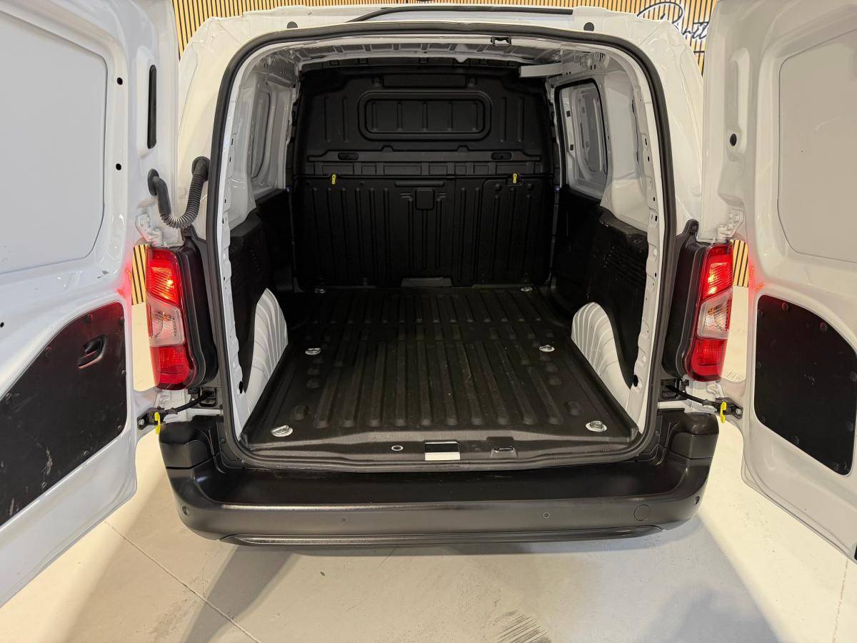 peugeot-partner-2024-diesel-1499cc