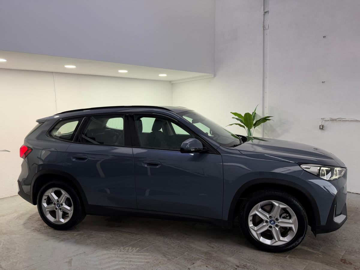 bmw-x1-2023-hibrido-a-gasolina-1499cc