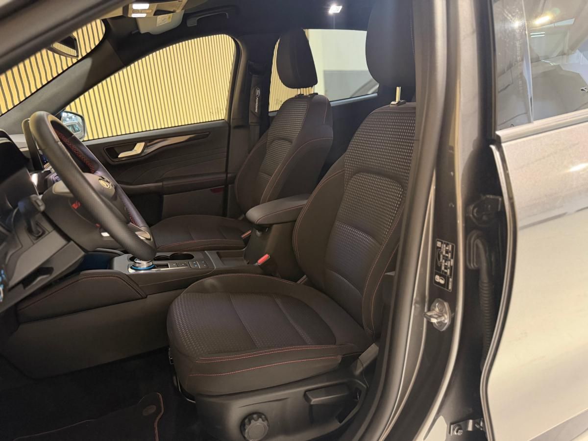ford-kuga-2023-hibrido-a-gasolina-2488cc