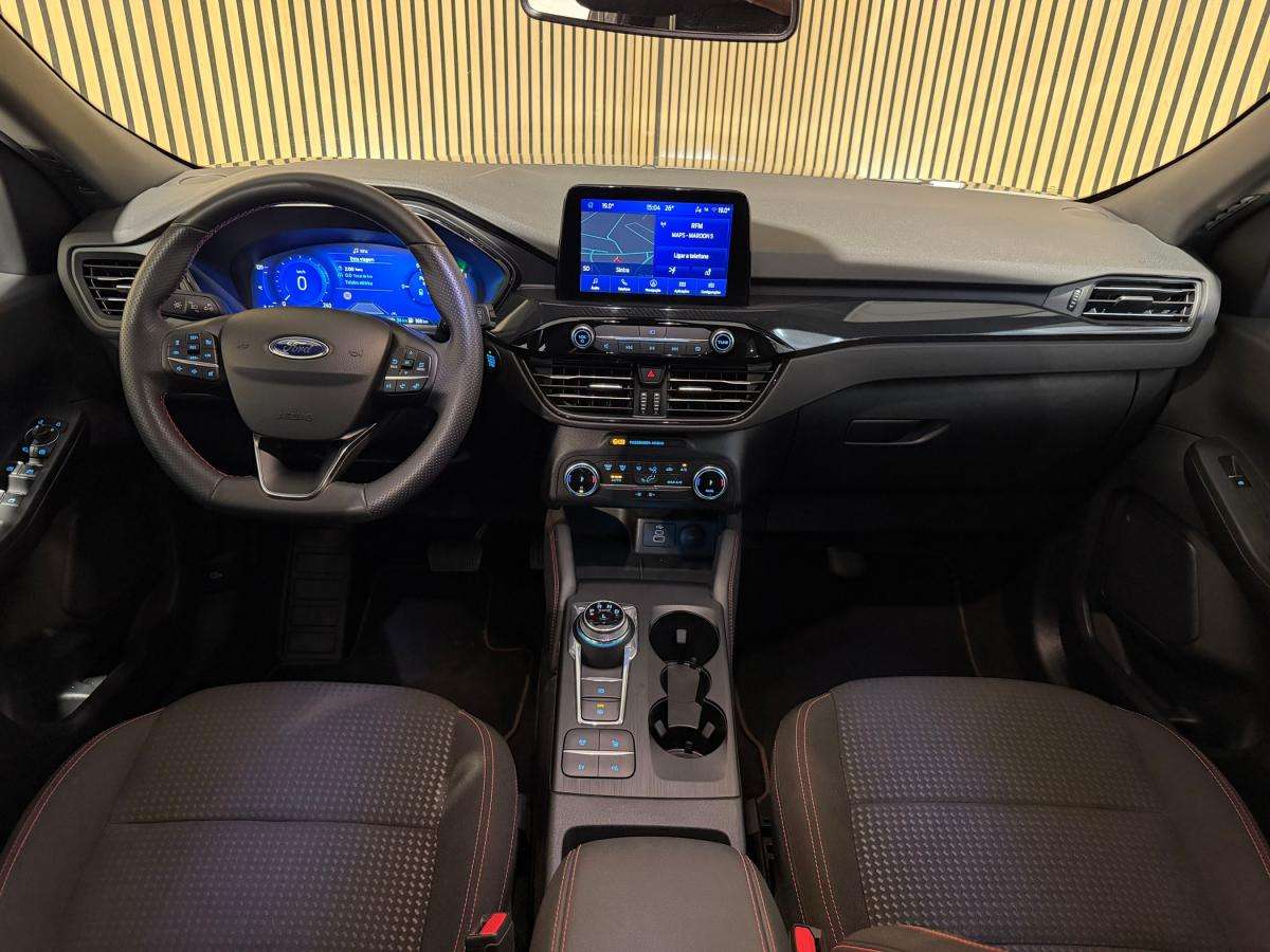 ford-kuga-2023-hibrido-a-gasolina-2488cc